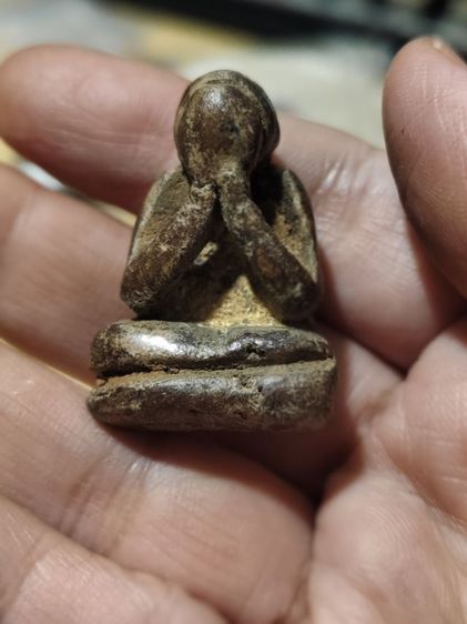 พระปิดตาไม่ทราบที่มา  รูปที่ 2