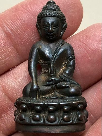 พระกริ่งเก่าคะ