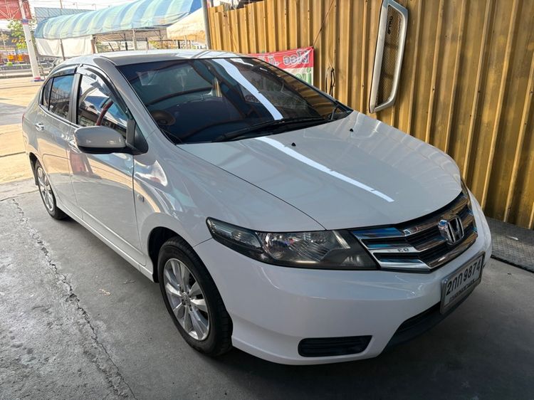 รถ Honda City 1.5 V CNG สี ขาว