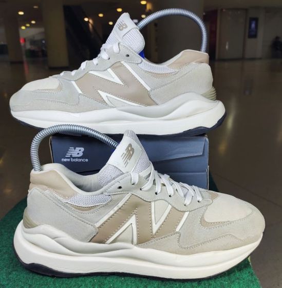 รองเท้า💥New Balance 5740 💥ของแท้‼️พื้นนิ่ม เบา สวยๆ สภาพดี💥ไซร์ 42 รูปที่ 12