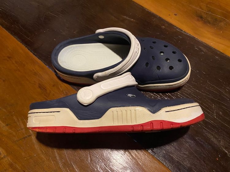 Crocs Sz 40,41 ยาว 25.5,26