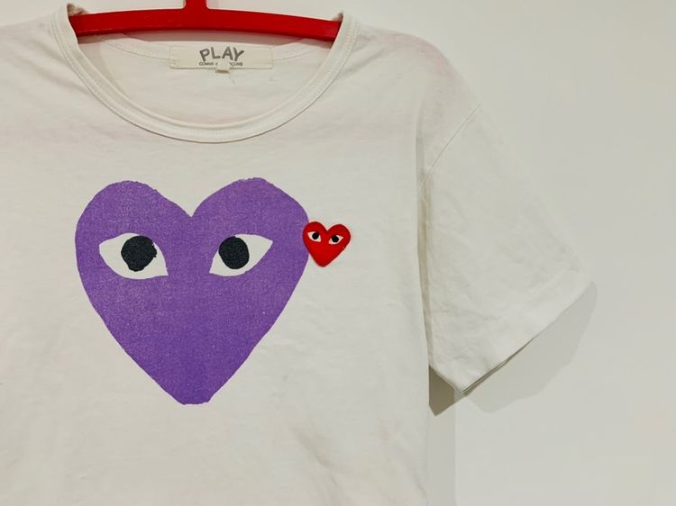 เสื้อกร้าม FRED PERRY แท้ 💯 size M วัดจริงขนาด อก 19 ยาว 26 นิ้ว สภาพดีมาก ลายสวย เนื้อผ้าดีมาก หายากน่าสะสมครับ รูปที่ 2