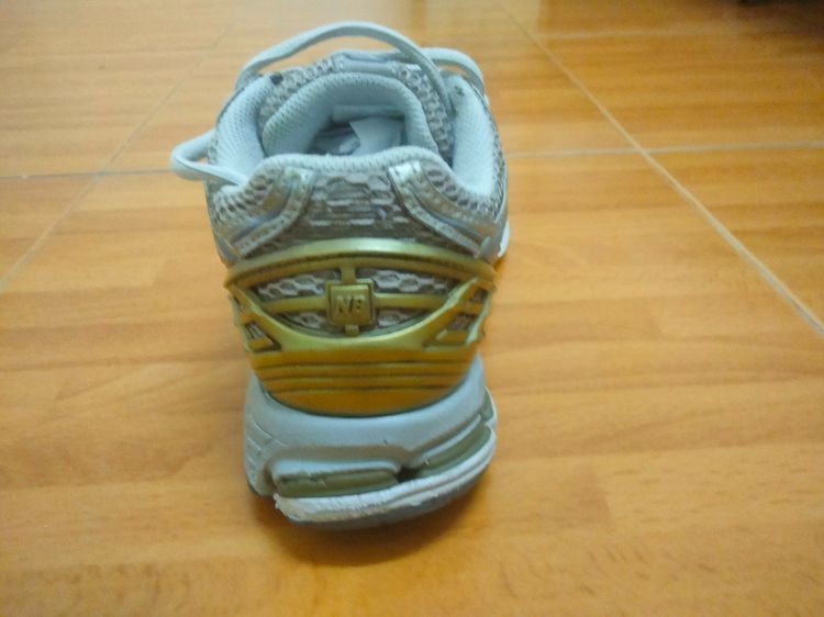 รองเท้า New balance 1906 ของแท้ size 44 สภาพดี รูปที่ 3