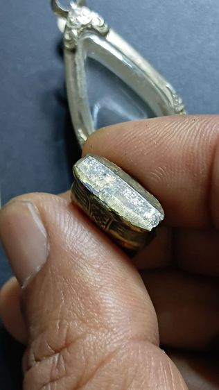 หลวงพ่อโสธร สองหน้า 5757 วงแหวน พร้อมตลับ ตาม ภาพ รูปที่ 5