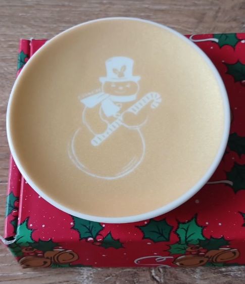 จานลายคริสต์มาส COACH ชุด 3 ใบ รูปที่ 2