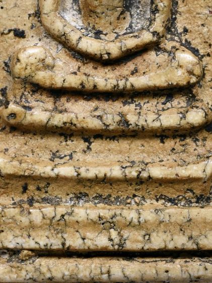 พระสมเด็จวัดระฆัง พิมพ์ใหญ่ เนื้อมีมวลสาร สวย รูปที่ 3