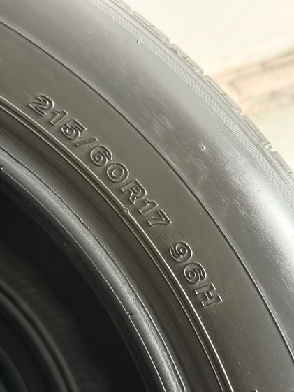 ยางสวย 215 60 17 บริสโตน HL33 รูปที่ 6