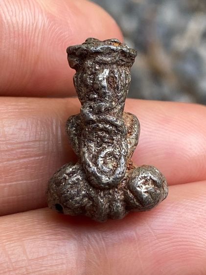 พระปิดตาแร่บางไผ่