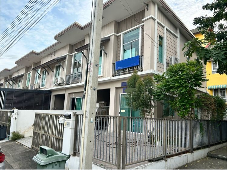 ขายทาวน์โฮมหลังริม ต้นโครงการหมู่บ้านพฤกษาวิลล์ 106 รังสิต-คลอง 2