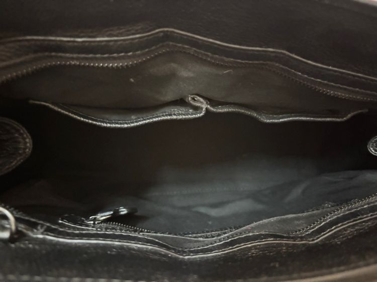 กระเป๋าถือ SANGA Black Quilted Leather Handbag หนังแท้ สีดำ ทรงสวยสภาพดี รูปที่ 3