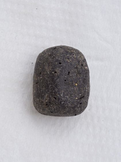 พระปิดตาเนื้อผง 12126819 รูปที่ 2