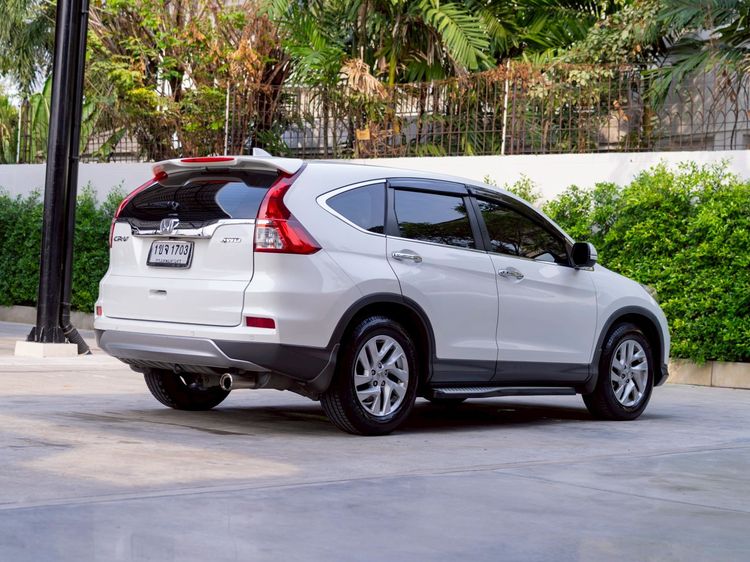 Honda CR-V 2015 2.0 E 4WD Utility-car เบนซิน ไม่ติดแก๊ส เกียร์อัตโนมัติ ขาว รูปที่ 4