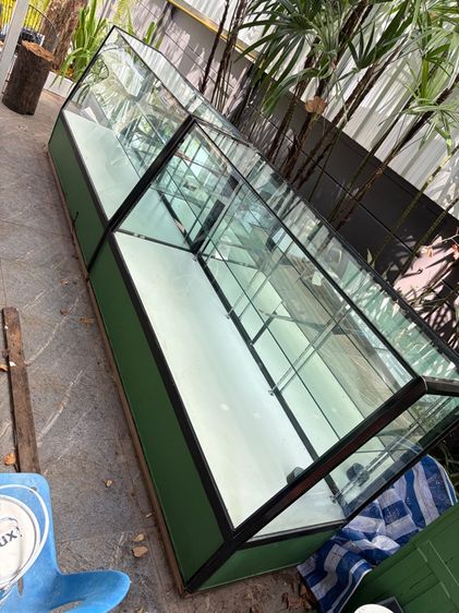 ขายตู้โชว์ ชั้นวางของ ตู้เค้ก ตู้ใส ตู้ขนม ตู้กระจก สภาพตามรูป มารับเองที่บ้านจ้า 