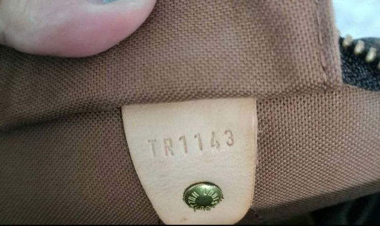  กระเป๋า LV Speedy 30 monogram ของแท้ รูปที่ 2