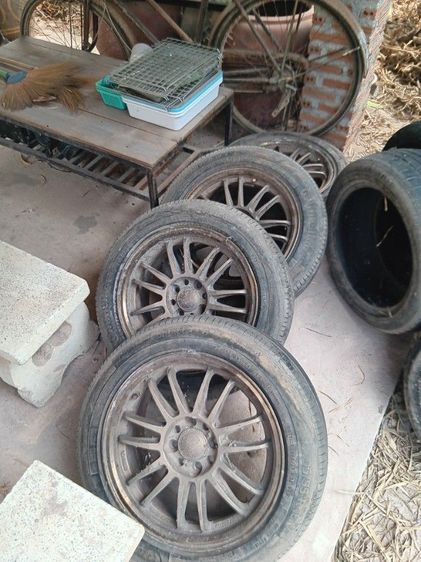 ตรงปกตามรูปครับ รูปที่ 3