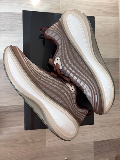 รองเท้า Nike Vomero Plus 10.5 US รูปที่ 5