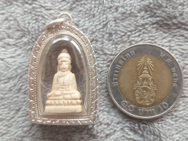 พระพุทธแกะเลี่ยมเงิน (หลวงพ่ออุตตมะ วัดวังก์วิเวการาม) รูปที่ 9