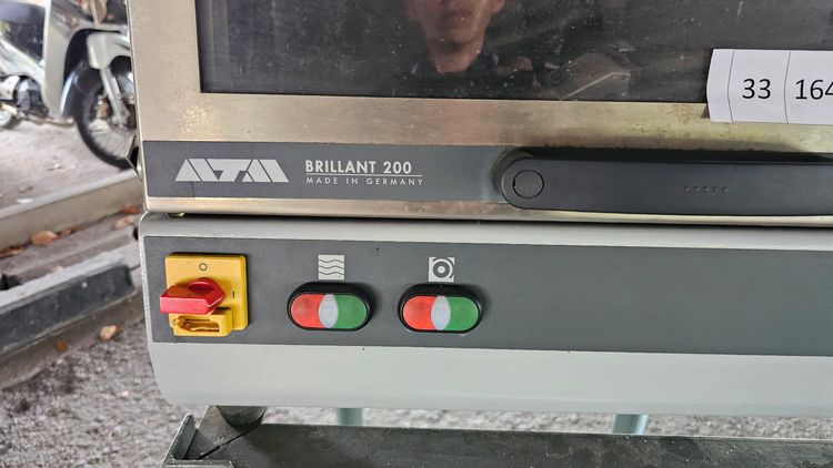 เครื่องตัดชิ้นงาน (ATM Brillant 200) 