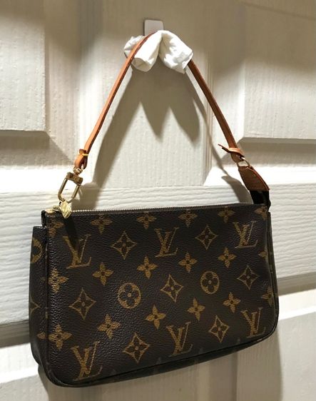 Louis Vuitton แท้ สภาพดี ใช้น้อย รูปที่ 2