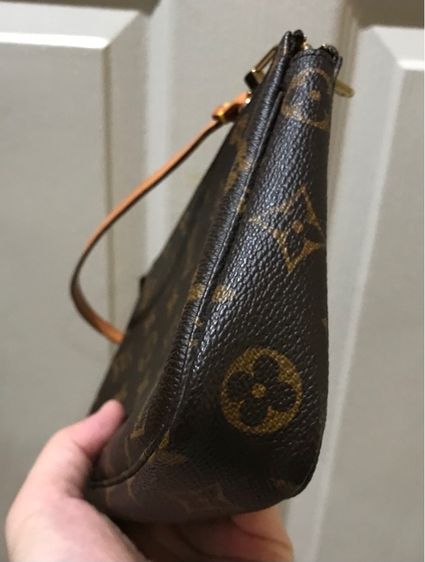 Louis Vuitton แท้ สภาพดี ใช้น้อย รูปที่ 6