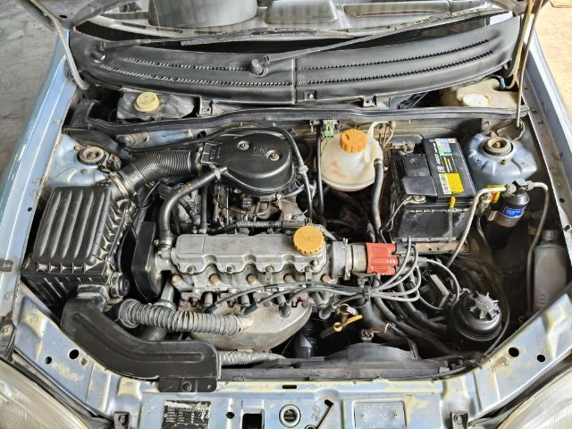 Opel Corsa 1994 1.4 Swing Sedan เบนซิน ไม่ติดแก๊ส เกียร์อัตโนมัติ ฟ้า รูปที่ 4