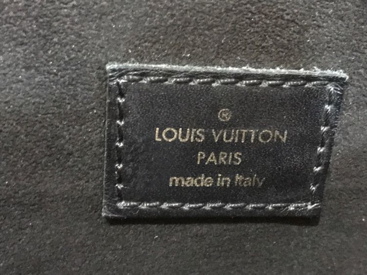 Louis Vuitton ของแท้ สภาพดี รูปที่ 17