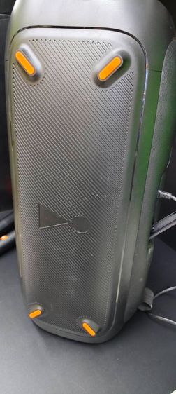 JBL PartyBox On-The-Go พร้อมไมค์ไร้สายคู่ แท้ เสียงแน่น ปาร์ตี้ครบชุด รูปที่ 6