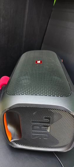 JBL PartyBox On-The-Go พร้อมไมค์ไร้สายคู่ แท้ เสียงแน่น ปาร์ตี้ครบชุด รูปที่ 2