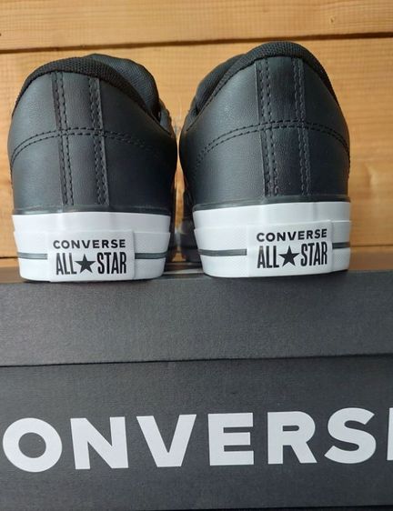 หนัง PU รองเท้าผ้าใบ UK 10 | EU 44 2/3 | US 10.5 รองเท้าหนังสีดำ converse 