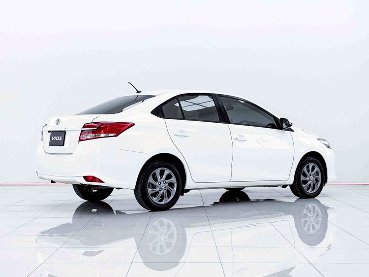 Toyota Vios 2020 1.5 Mid Sedan เบนซิน ไม่ติดแก๊ส เกียร์อัตโนมัติ ขาว รูปที่ 4