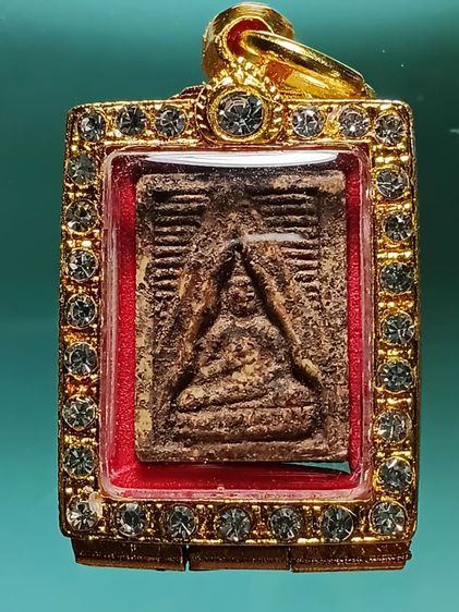 พระวัดปากน้ำ รุ่นแรก มีเคลือบเก่า พระเก่าเก็บบนหิ้งบ้านคุณย่าแถวย่านภาษีเจริญ เก่ามากไม่ได้ทำความสะอาด มีขี้มด ขี้ยุง ยักใย่ เต็มองค์พระ 