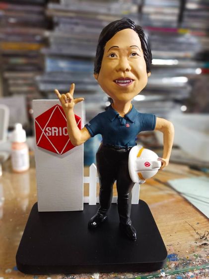 ของขวัญผู้ใหญ่เกษียณตุ๊กตาปั้นตามสั่ง ปั้นตามแบบลูกค้าต้องการสั่งปั้นออนไลน์ รูปที่ 5