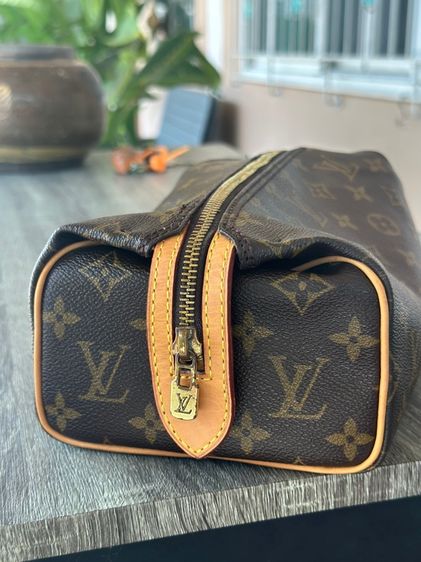 LOUIS VUITTON   รูปที่ 6