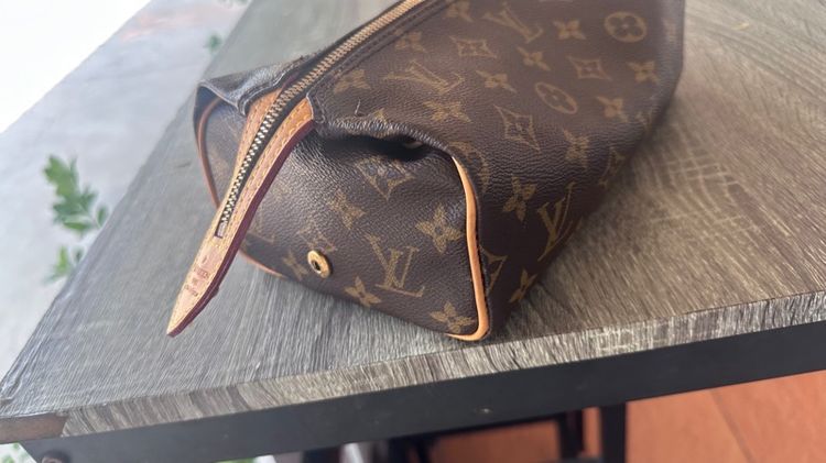 LOUIS VUITTON   รูปที่ 10