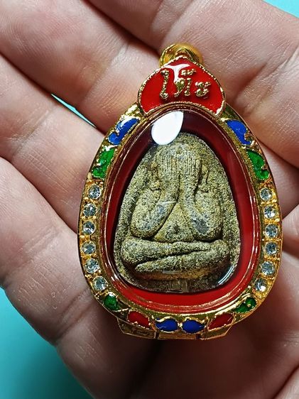 พระปิดตาปลดหนี้ หลวงปู่โต๊ะ วัดประดู่ฉิมพลี แช่น้ำมนต์ รุ่นแรก ปลุกเสก3ไตรมาส ตั้งแต่ปี21ถึงปี23 เนื้อเกสรแช่น้ำมนต์ ไขคราบน้ำมนต์ขึ้นสวยมาก รูปที่ 9