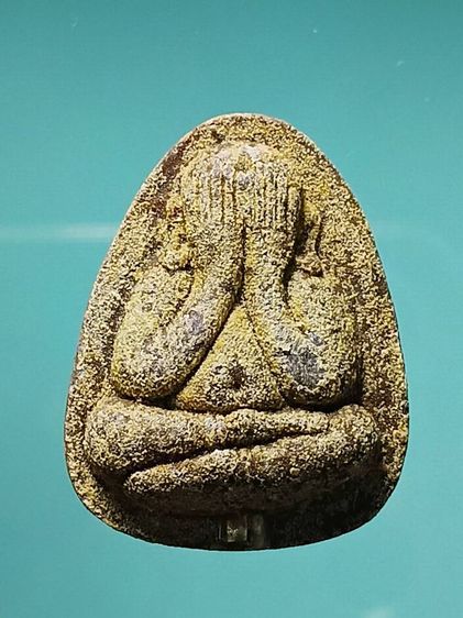 พระปิดตาปลดหนี้ หลวงปู่โต๊ะ วัดประดู่ฉิมพลี แช่น้ำมนต์ รุ่นแรก ปลุกเสก3ไตรมาส ตั้งแต่ปี21ถึงปี23 เนื้อเกสรแช่น้ำมนต์ ไขคราบน้ำมนต์ขึ้นสวยมาก รูปที่ 3