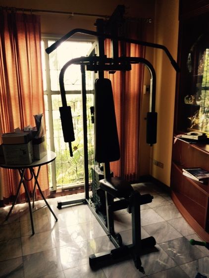 เครื่องยกน้ำหนัก สำหรับออกกำลังกาย