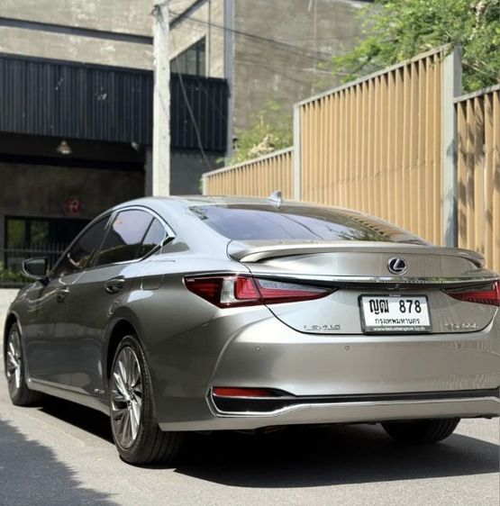 Lexus ES300h 2019 2.5 Premium Sedan เบนซิน เกียร์อัตโนมัติ บรอนซ์เงิน รูปที่ 3