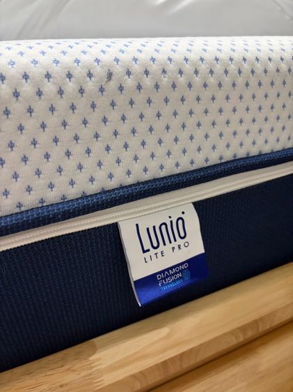 อื่นๆ ชุดเครื่องนอน ที่นอน 6 ฟุต