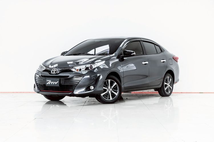 Toyota Yaris ATIV 2018 1.2 S Sedan เบนซิน ไม่ติดแก๊ส เกียร์อัตโนมัติ เทา