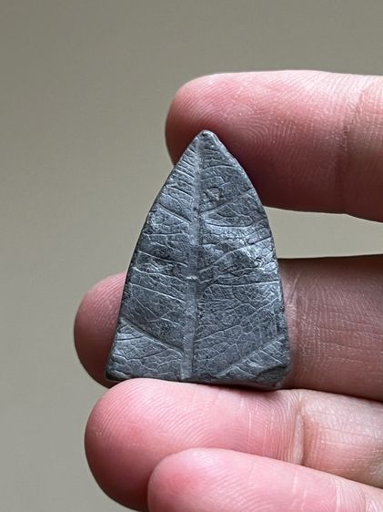 พระเนื้อผงเก่า รูปที่ 2