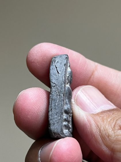 พระเนื้อผงเก่า รูปที่ 4