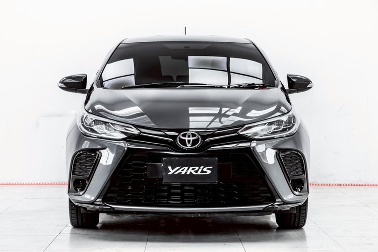 Toyota Yaris 2023 1.2 Sport Sedan เบนซิน ไม่ติดแก๊ส เกียร์อัตโนมัติ เทา รูปที่ 4