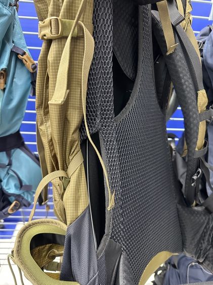 เป้เดินป่า Decathlon mt500 air 60L รูปที่ 3