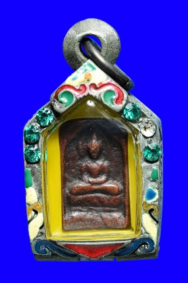 เหรียญหล่อพระพุทธ หลวงปู่ศุข วัดปากคลองมะขามเฒ่า สร้างราวปี2460 ด้านหลังมีลงจารอักขระด้วยหลวงมือหลวงปู่ พระสวยเนื้อจัดเเดงเข้มดูเข้มขลังมาก