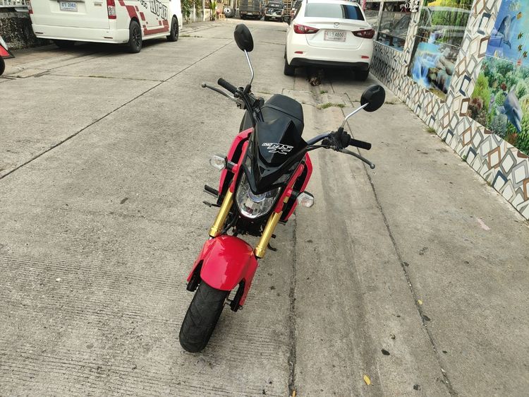 🛵ยังไงก็ขาย MSX125 ปี 58 เครื่องดี สีสวย สตาร์ทมือ  รถบ้านพร้อมใช้งาน เปลี่ยนน้ำมันเครื่องฟรี ส่งฟรี30กิโล รูปที่ 4