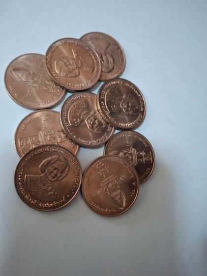 เหรียญ 20 บาทพระพี่นางเธอ ไม่ผ่านการใช้งาน รูปที่ 2