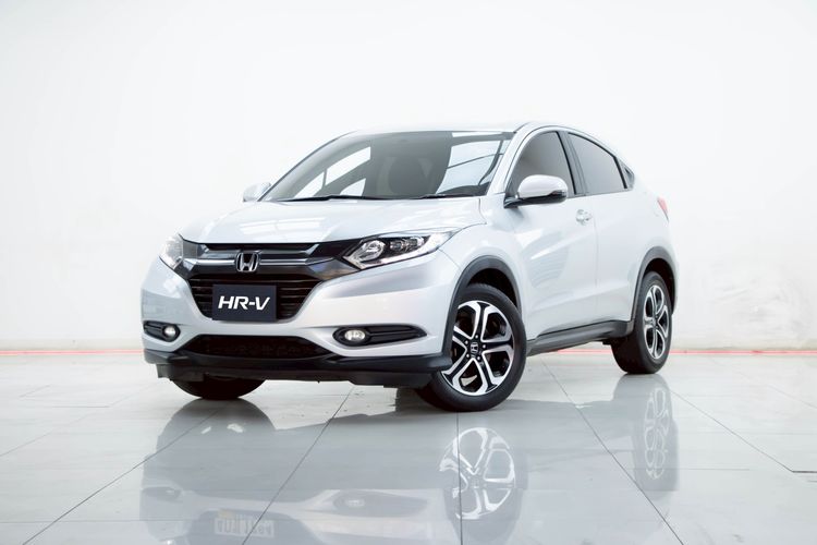 รถ Honda HR-V 1.8 E สี เทา