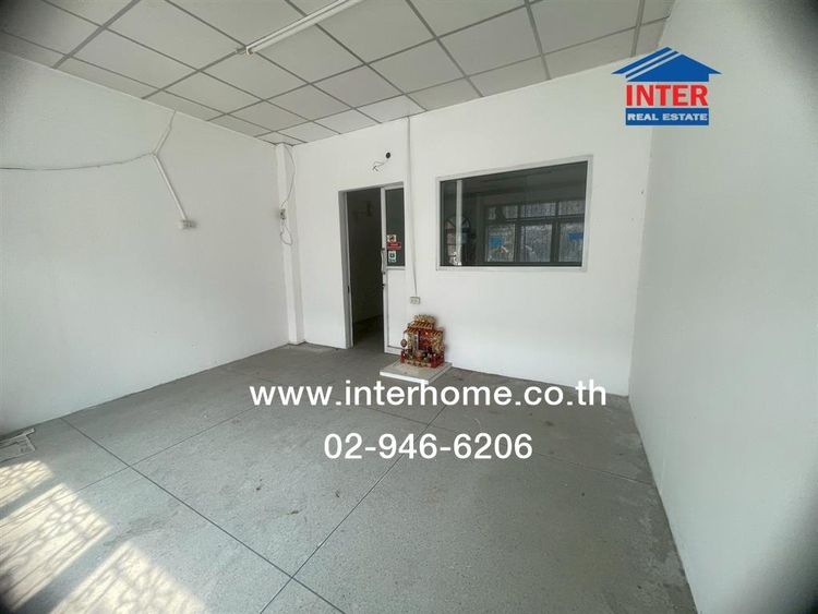 ทาวน์เฮ้าส์ 3 ชั้น 24.9 ตร.ว. หมู่บ้านฉัตรนครบางแค-บางบอน ซอยฉัตรนคร ซอย2 ถนนกัลปพฤษ์ ถนนเพชรเกษม-กาญจนาภิเษก ถนนบางบอน1 เขตบางแค กรุงเทพ รูปที่ 4