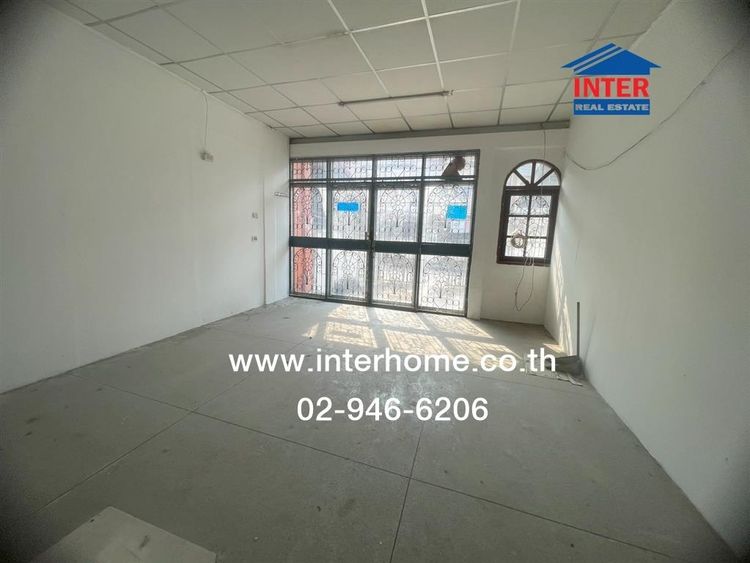 ทาวน์เฮ้าส์ 3 ชั้น 24.9 ตร.ว. หมู่บ้านฉัตรนครบางแค-บางบอน ซอยฉัตรนคร ซอย2 ถนนกัลปพฤษ์ ถนนเพชรเกษม-กาญจนาภิเษก ถนนบางบอน1 เขตบางแค กรุงเทพ รูปที่ 3